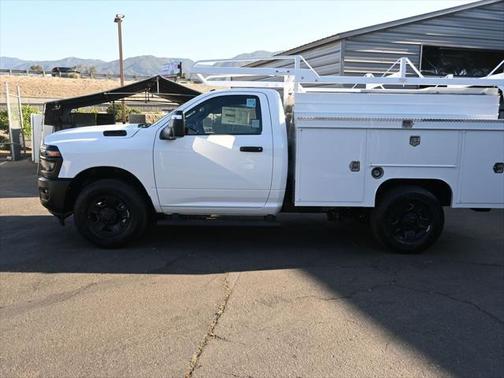 2025 RAM 2500 Tradesman Regular Cab 4x2 8' Box