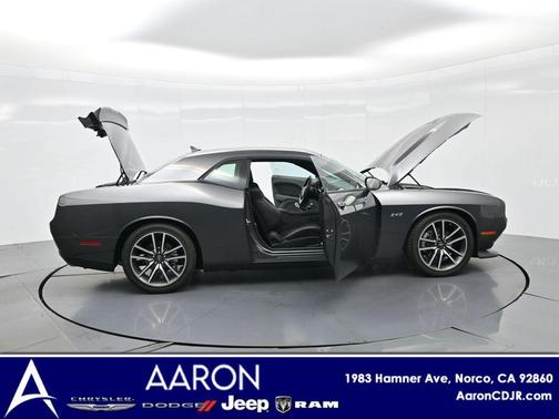 2023 Dodge Challenger R/T