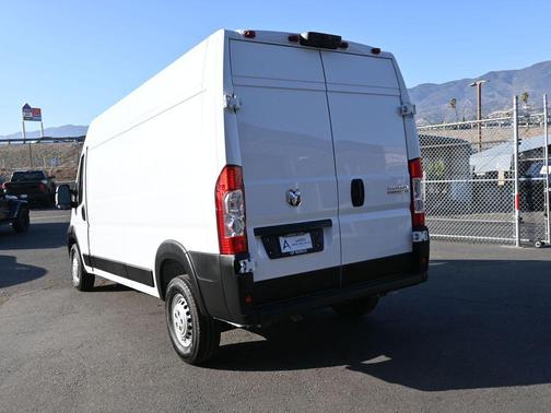 2026 RAM ProMaster 3500 High Roof