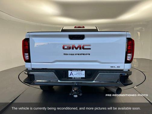 2025 GMC Sierra 2500 SLE