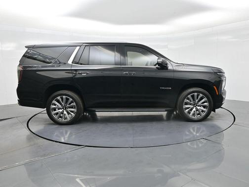 2025 Chevrolet Tahoe 4WD High Country