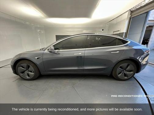 2020 Tesla Model 3 Standard Range
