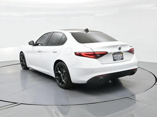 2021 Alfa Romeo Giulia Ti