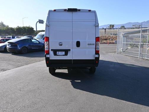 2026 RAM ProMaster 2500 High Roof