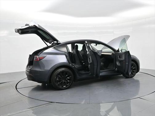 2020 Tesla Model Y Long Range Dual Motor All-Wheel Drive
