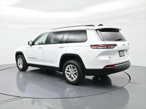 2021 Jeep Grand Cherokee L Laredo