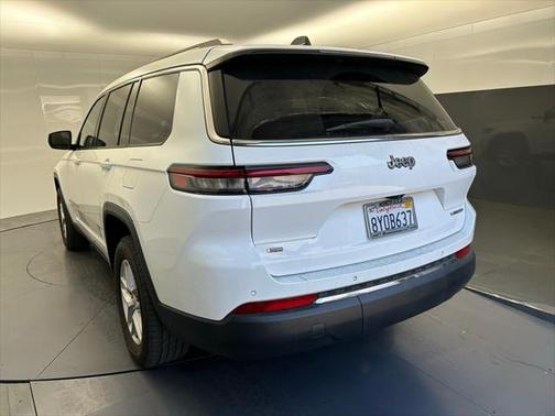 2021 Jeep Grand Cherokee L Laredo