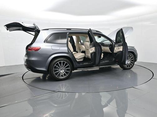 2022 Mercedes-Benz GLS 450 4MATIC