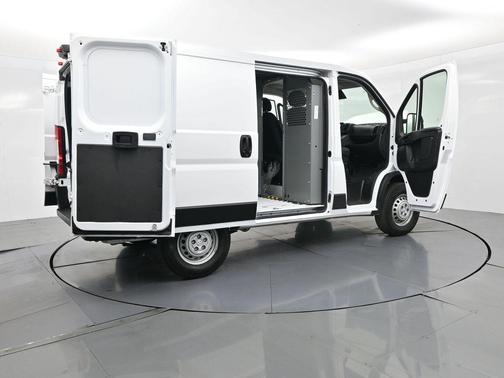 2025 RAM ProMaster 1500 Low Roof