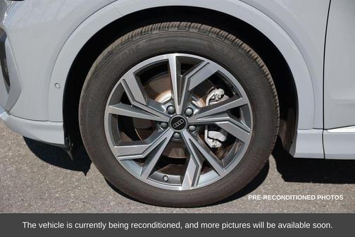 2024 Audi Q4 e-tron Sportback Premium Plus 55 quattro