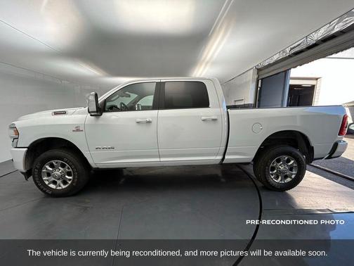 2024 RAM 2500 Laramie Crew Cab 4x4 6'4' Box