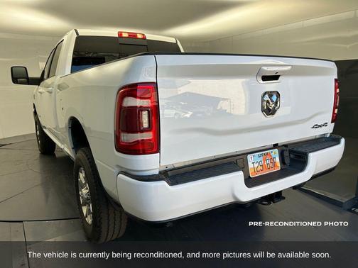 2024 RAM 2500 Laramie Crew Cab 4x4 6'4' Box