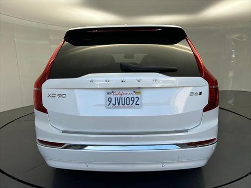 2024 Volvo XC90 B6 Plus Bright Theme 7-Seater