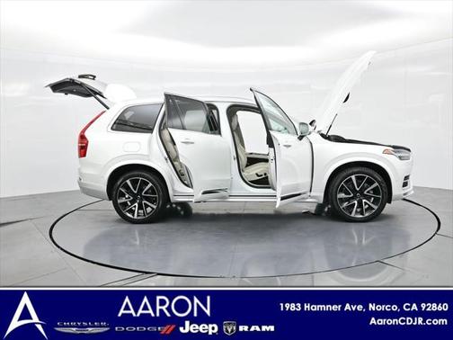 2024 Volvo XC90 B6 Plus Bright Theme 7-Seater