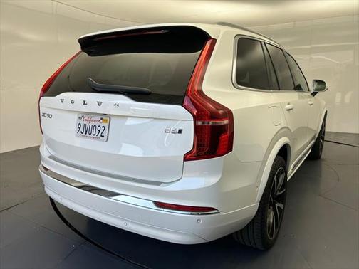 2024 Volvo XC90 B6 Plus Bright Theme 7-Seater