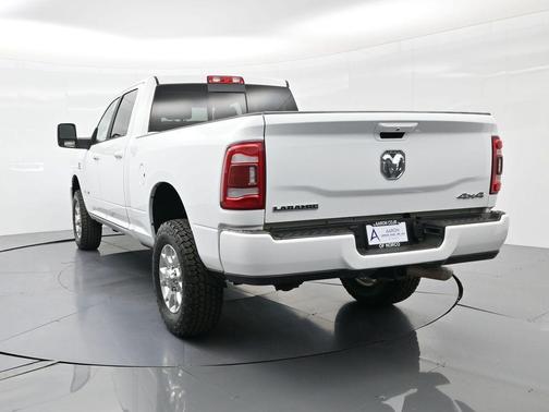 2024 RAM 2500 Laramie Crew Cab 4x4 6'4' Box