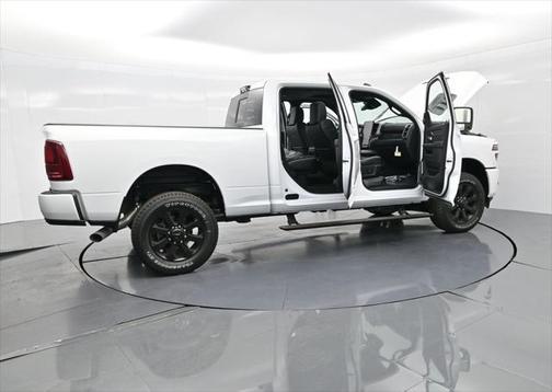 2025 RAM 2500 Laramie Crew Cab 4x4 6'4' Box