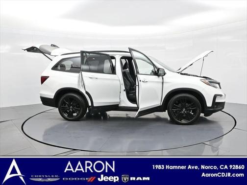 2021 Honda Pilot AWD Black Edition