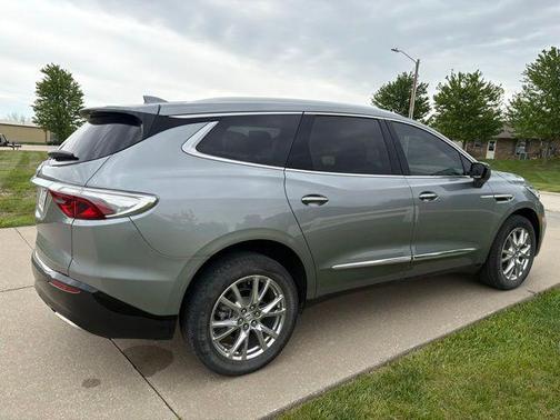 Moonstone Gray Metallic 2023 Buick Enclave Essence AWD