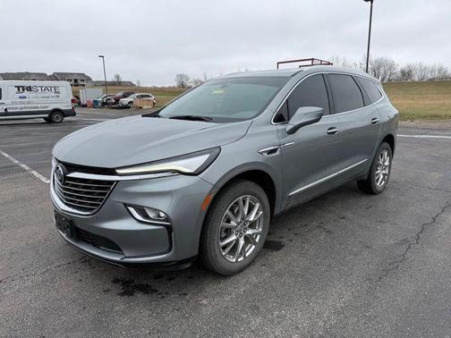 2023 Buick Enclave Essence AWD