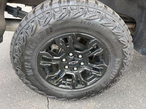 2023 Chevrolet Silverado 1500 ZR2