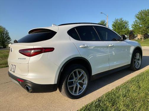 2018 Alfa Romeo Stelvio Ti Sport