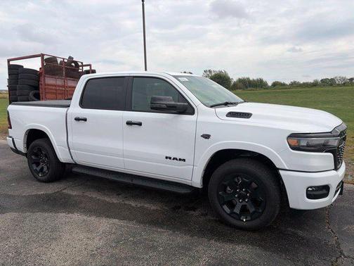 Bright White Clearcoat 2027 RAM 1500 Big Horn/Lone Star