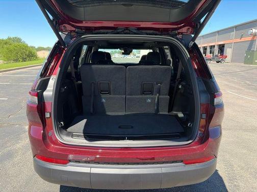Velvet Red Pearlcoat 2026 Jeep Grand Cherokee L Limited