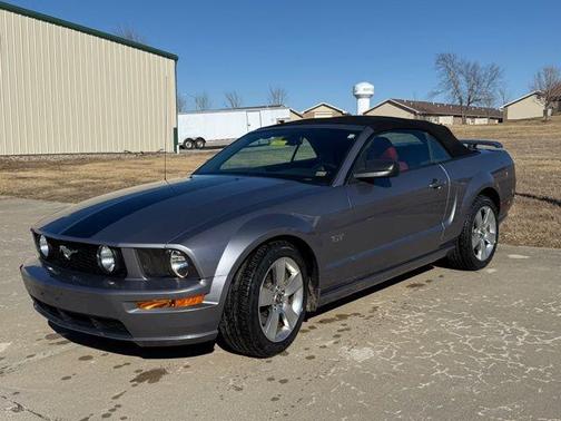 2007 Ford Mustang GT Premium