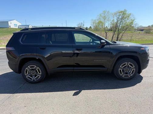 Diamond Black Crystal Pearlcoat 2026 Jeep Cherokee Limited