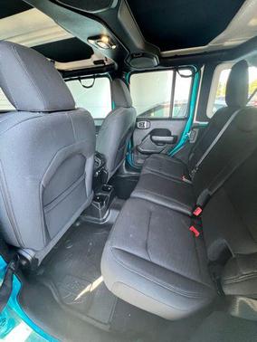2020 Jeep Wrangler Unlimited Willys 4X4