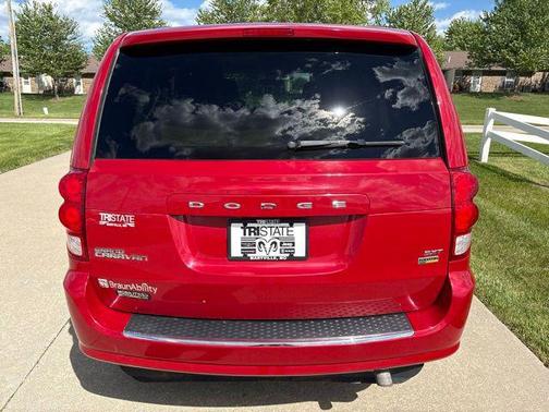 Redline 2 Coat Pearl 2014 Dodge Grand Caravan SXT