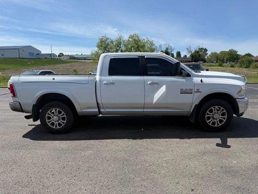 Bright White Clearcoat 2015 RAM 2500 Laramie