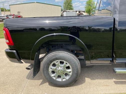 2021 RAM 2500 Laramie Mega Cab 4x4 6'4' Box