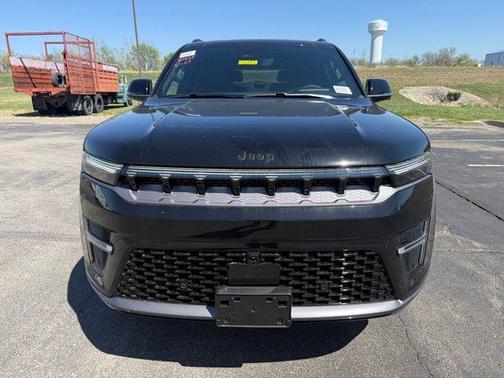 High Gloss Black 2026 Jeep Grand Wagoneer L Limited Reserve 4x4