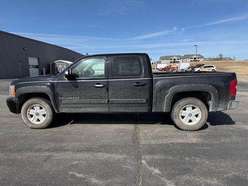 2008 Chevrolet Silverado 1500 LTZ Crew Cab