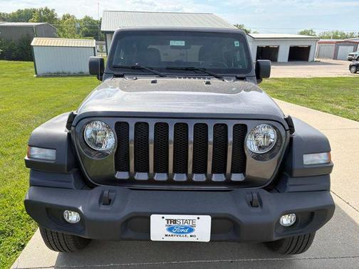 Granite Crystal Metallic Clearcoat 2023 Jeep Wrangler Sport S