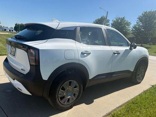 Fresh Powder 2025 Nissan Kicks S