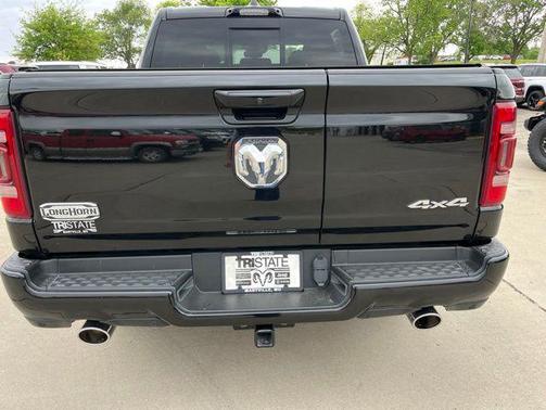 Diamond Black Crystal Pearlcoat 2023 RAM 1500 Longhorn