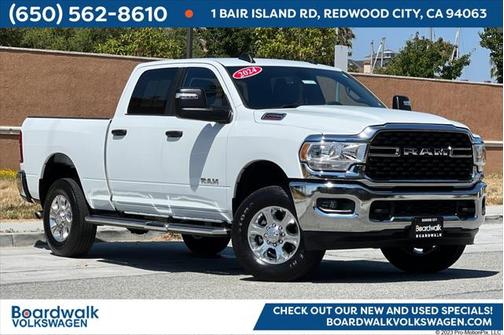 2024 RAM 2500 Big Horn Crew Cab 4x4 6'4' Box