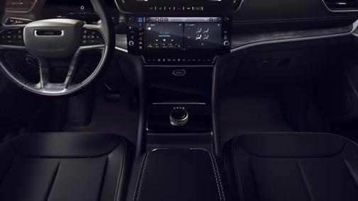 2026 Jeep Grand Cherokee Altitude