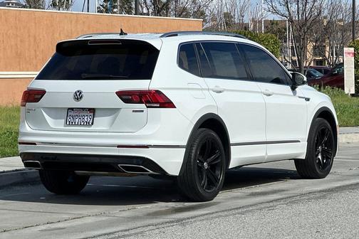2019 Volkswagen Tiguan 2.0T SEL R-Line 4MOTION