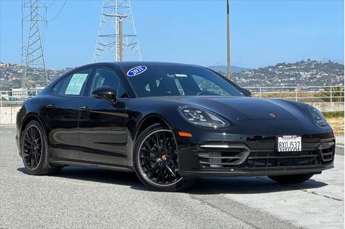 2021 Porsche Panamera 4