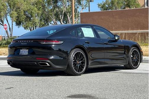 2021 Porsche Panamera 4