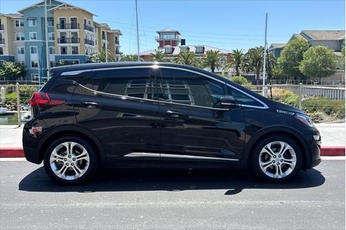 2018 Chevrolet Bolt EV LT