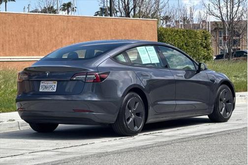 2023 Tesla Model 3 Standard Range