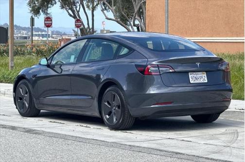 2023 Tesla Model 3 Standard Range
