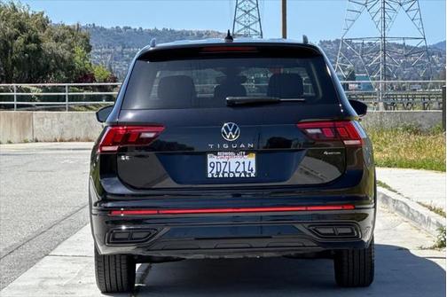 2022 Volkswagen Tiguan 2.0T SE R-Line Black 4MOTION