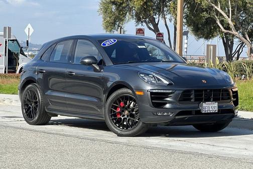 2018 Porsche Macan GTS