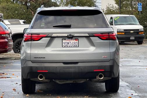 2023 Chevrolet Traverse RS